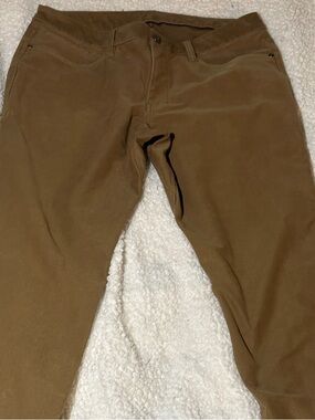 lululemon athletica Men's Tan Stretch utilitech pants